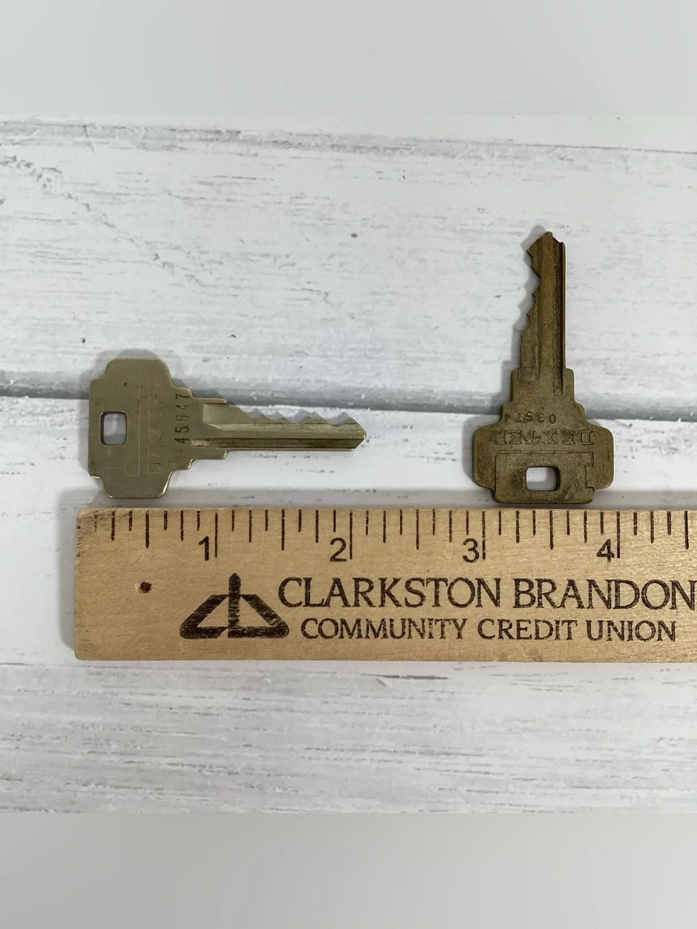 Lot 24 Vintage Brass Dexter Keys - Crafts Steampunk Collection Display Art